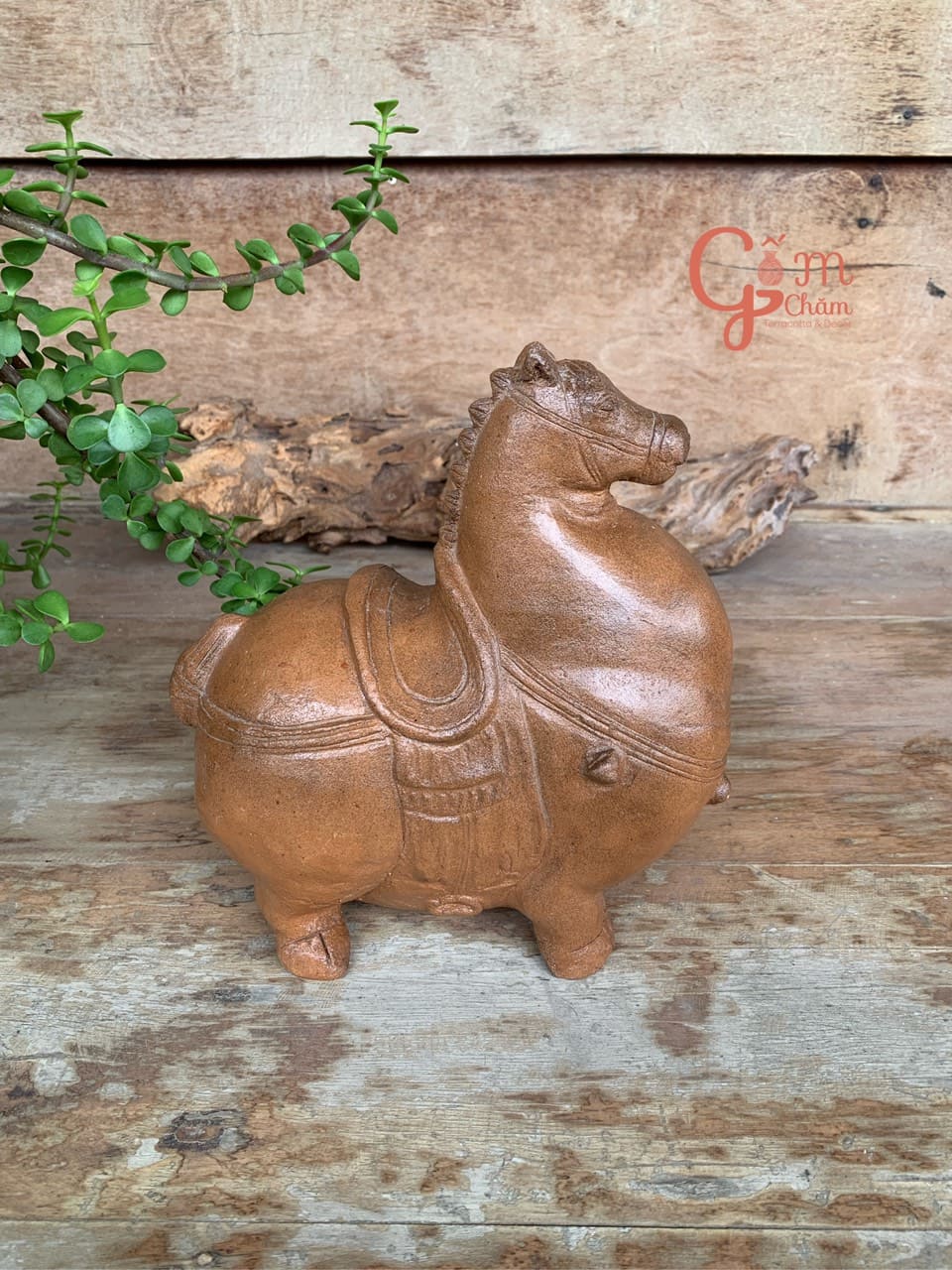 Tượng gốm chăm ngựa Tượng gốm chăm ngựa